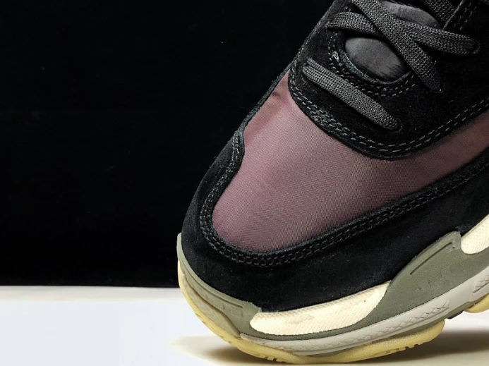 UrbanStyle BLCG Triple S Black Burgundy 514008 W09S1 2550