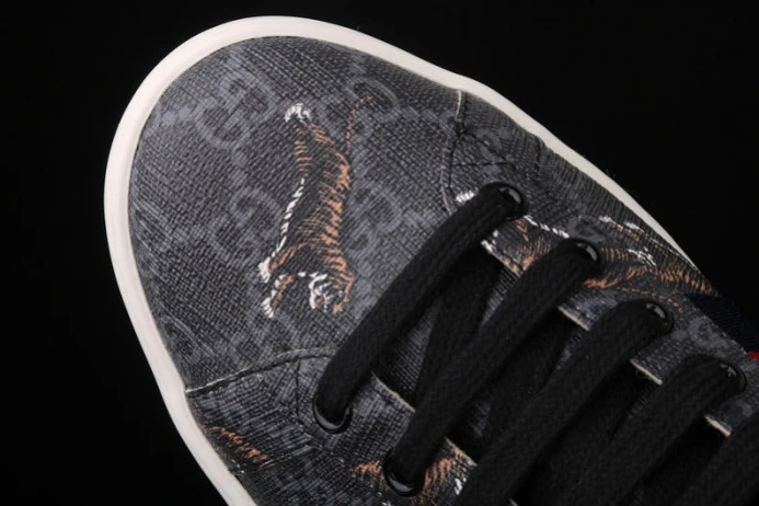 UrbanStyle GUCC JBG LEATHER AND SUED BLACK AND TIGER 429445 G0K20 2938