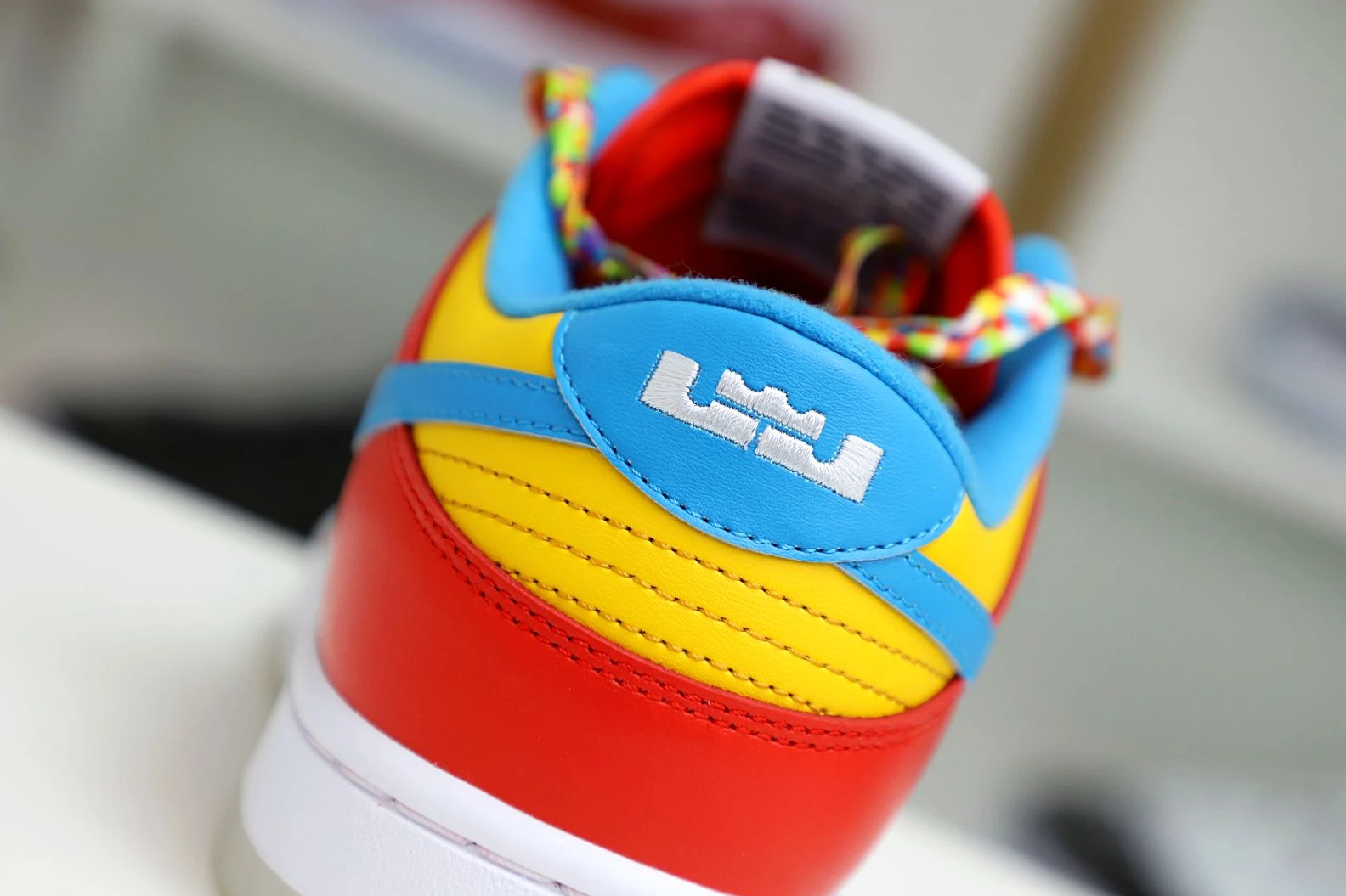UrbanStyle Kimikick NIKE DUNK QS 'FRUITY PEBBLES' 3515