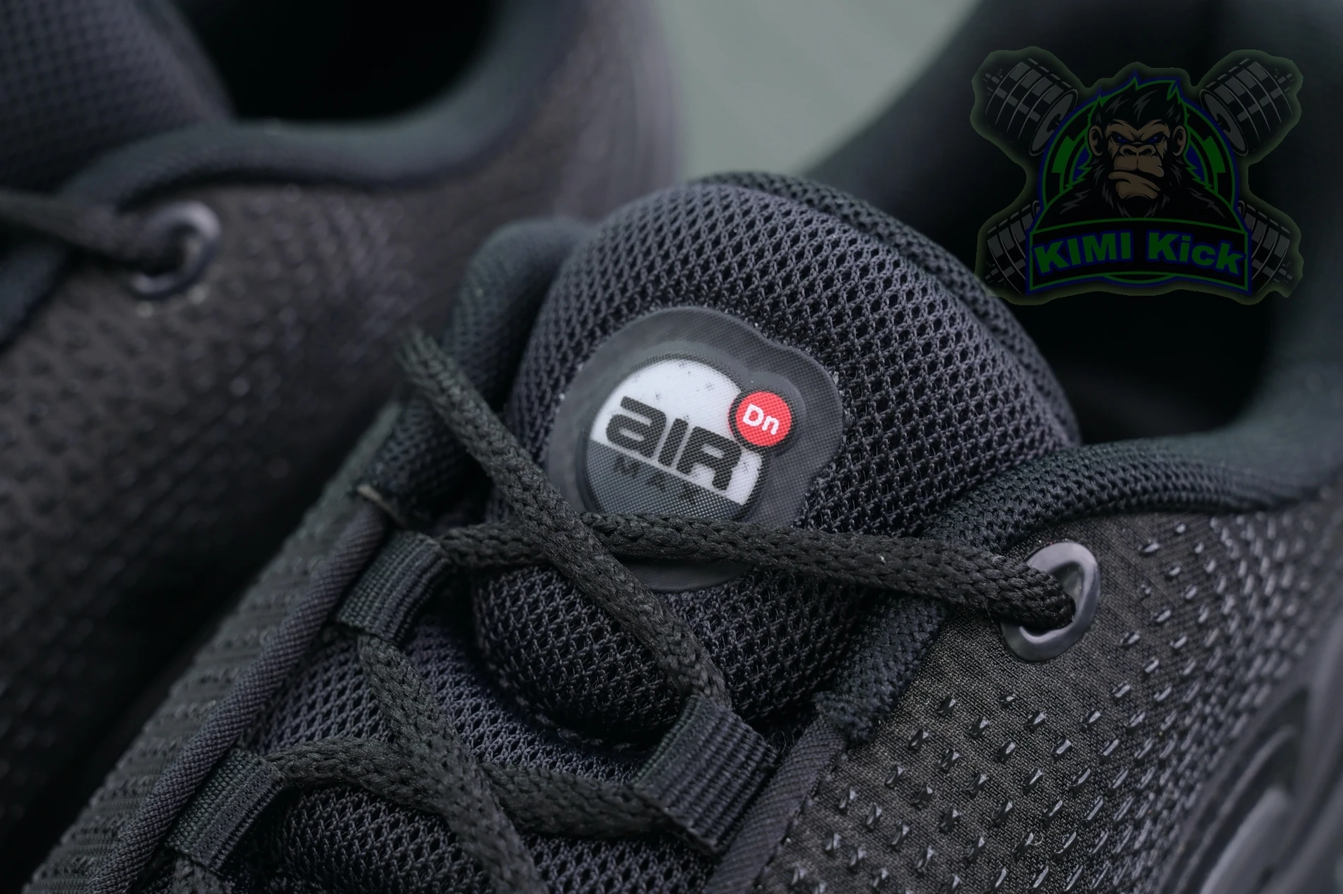 UrbanStyle Kimikick Nike Air Max Dn 3389