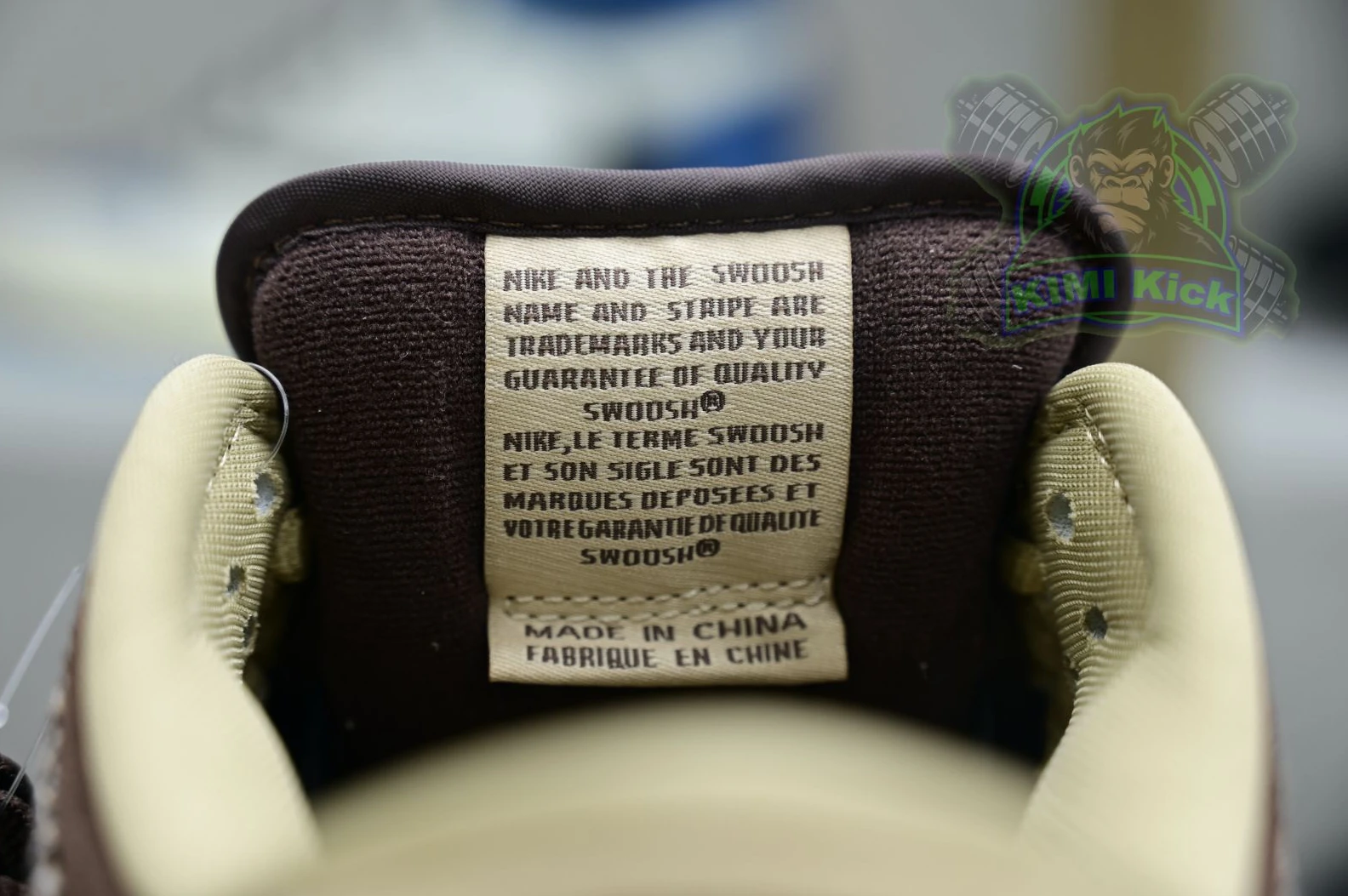 UrbanStyle Kimikick Nike Dunk SB Low Tweed 3426