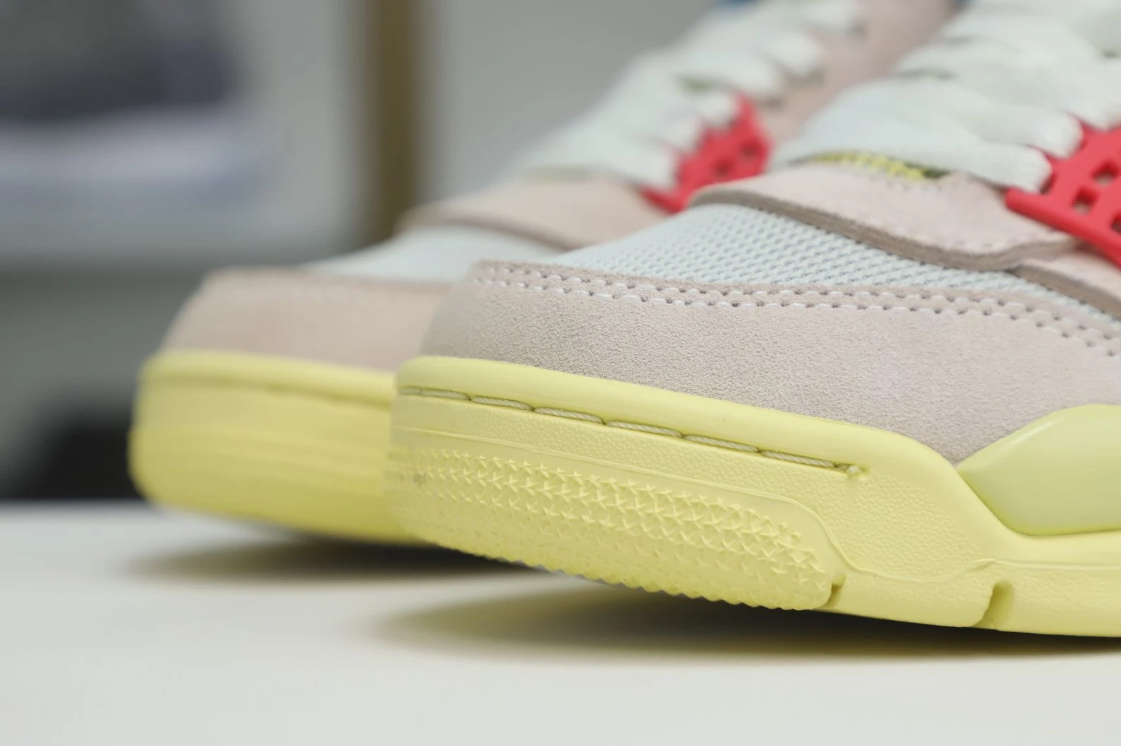 UrbanStyle Kimikick UNION LA X AIR JORDAN 4 RETRO 'GUAVA ICE' 1943