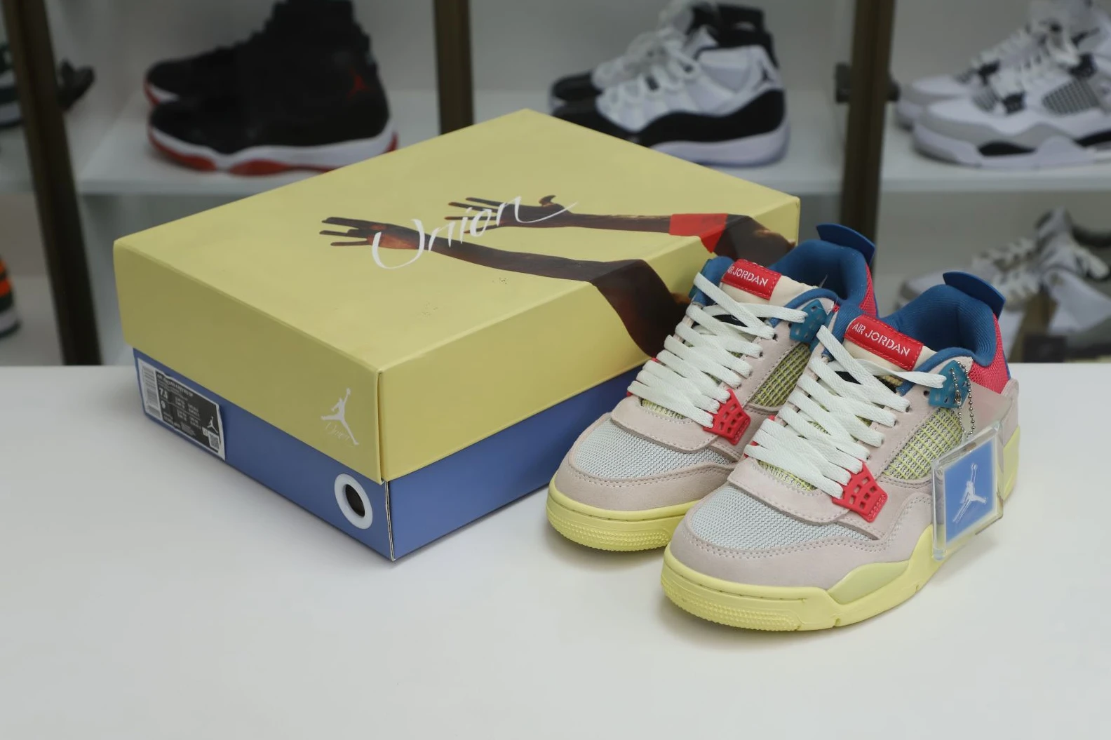 UrbanStyle Kimikick UNION LA X AIR JORDAN 4 RETRO 'GUAVA ICE' 1943