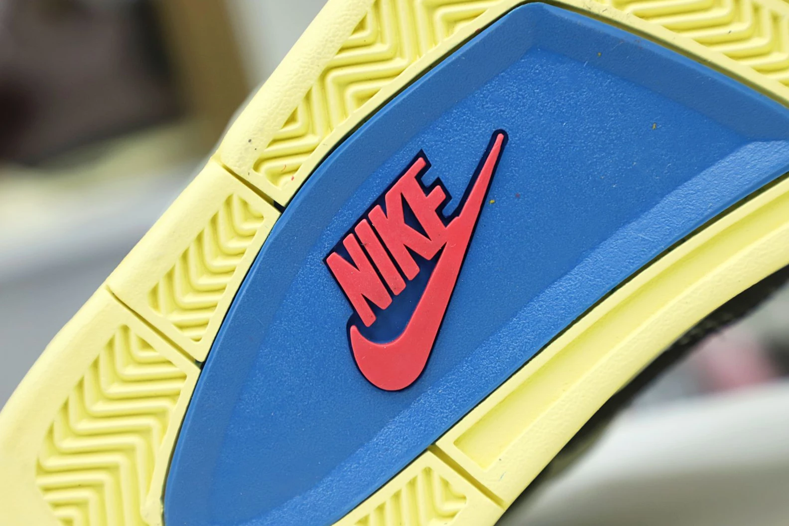 UrbanStyle Kimikick UNION LA X AIR JORDAN 4 RETRO 'OFF NOIR' 1923