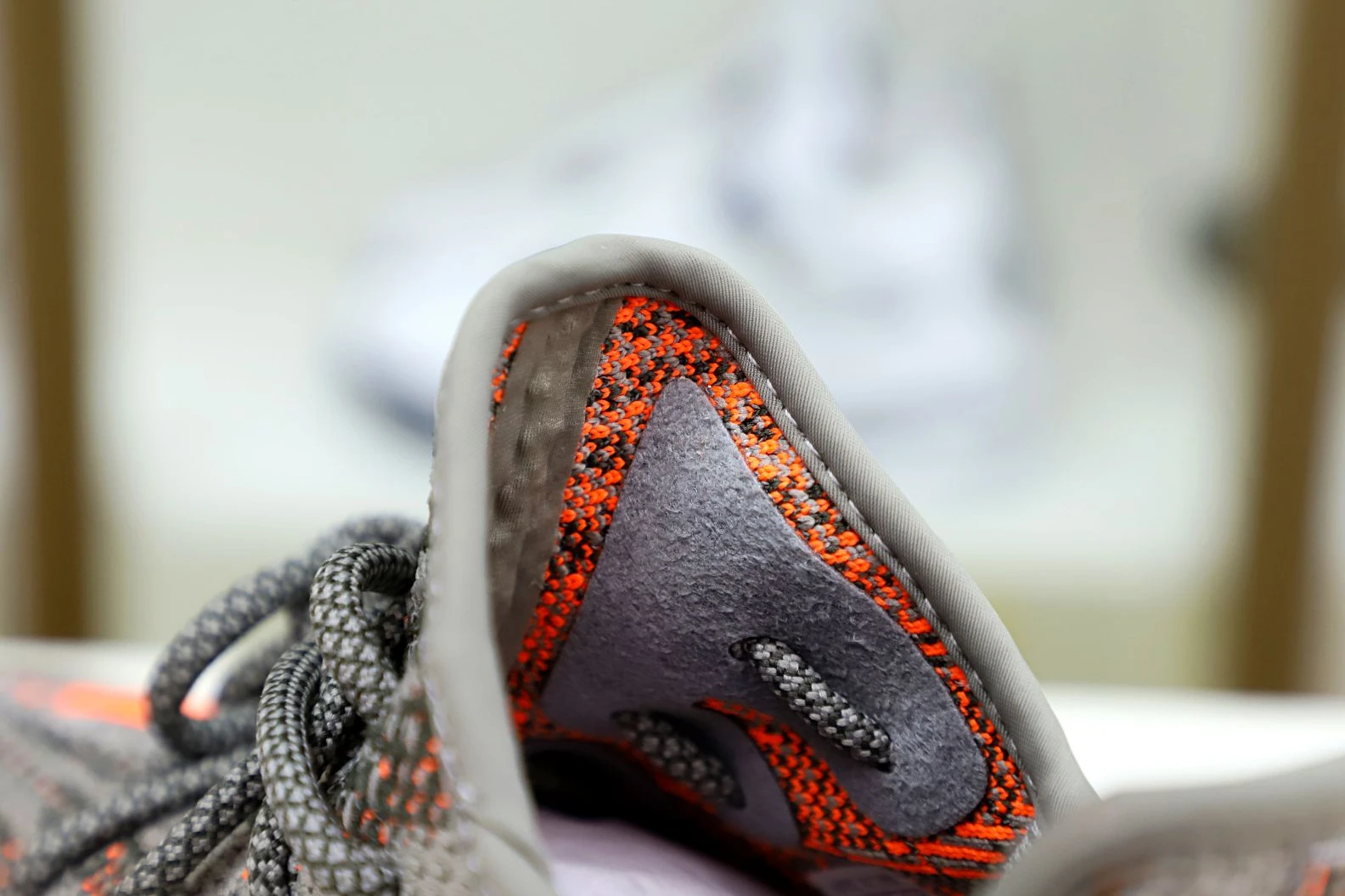 UrbanStyle Kimikick Yeezy boost 350 beluga reflectiv 30