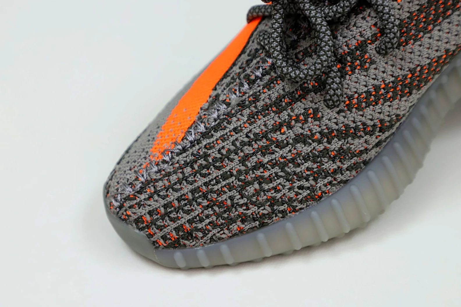 UrbanStyle Kimikick Yeezy boost 350 beluga reflectiv 30