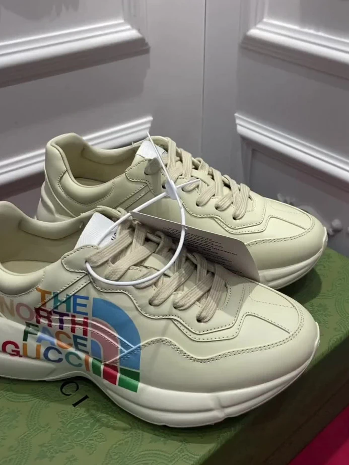 UrbanStyle The North Face x Gucci Rhyton sneaker 685641 DRW00 2882