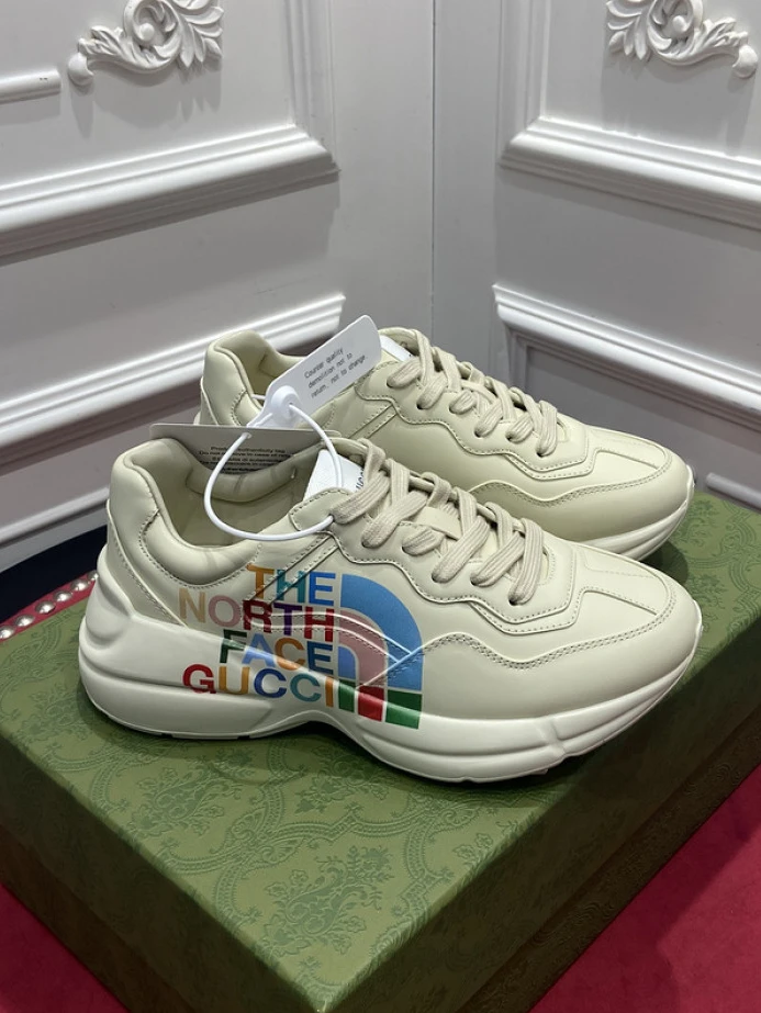 UrbanStyle The North Face x Gucci Rhyton sneaker 685641 DRW00 2882