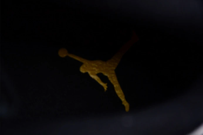 UrbanStyle air jordan 6 yellow ochre ct8529- 1539