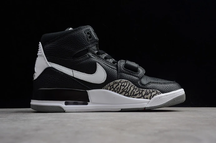 UrbanStyle jordan legacy 312 black white av3922- 1575