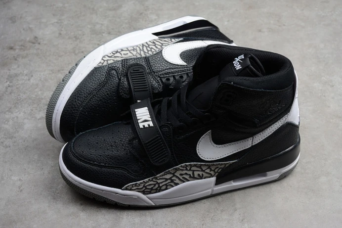 UrbanStyle jordan legacy 312 black white av3922- 1575