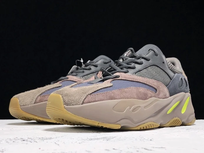 UrbanStyle kanye west x ad*s yeezy runner boost 700“mauve” ee 270