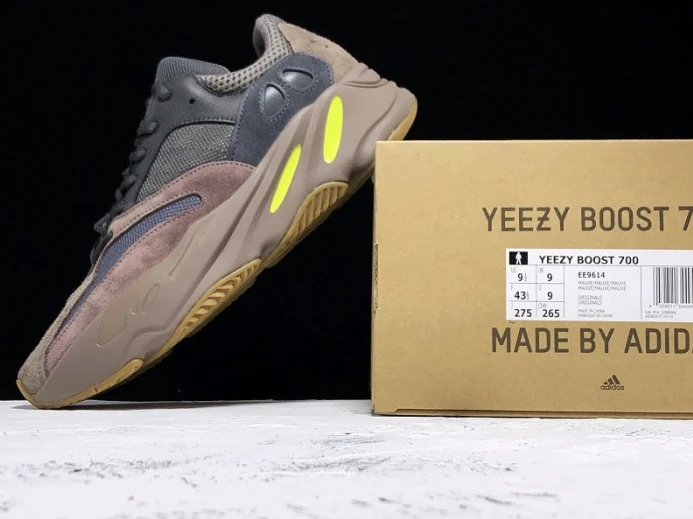 UrbanStyle kanye west x ad*s yeezy runner boost 700“mauve” ee 270
