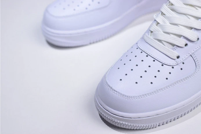 UrbanStyle nike air force 1 low lv8 3d chenille white red blue 823511- 3072