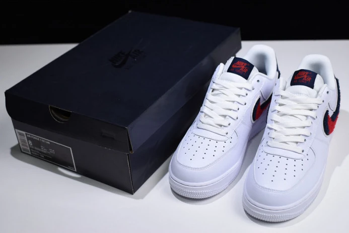 UrbanStyle nike air force 1 low lv8 3d chenille white red blue 823511- 3072