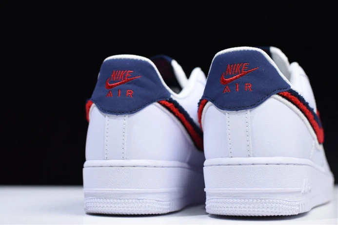 UrbanStyle nike air force 1 low lv8 3d chenille white red blue 823511- 3072