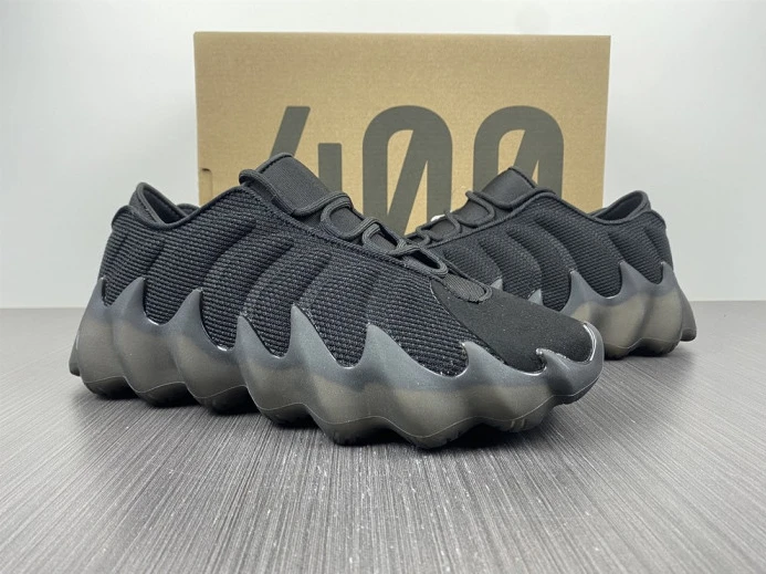WellDesigned ADIDAS YEEZY 400 H 341