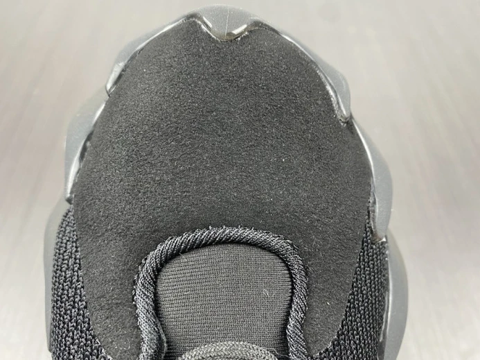 WellDesigned ADIDAS YEEZY 400 H 341