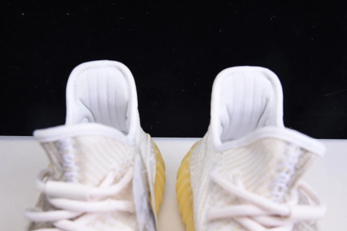 WellDesigned ADIDAS YEEZY BOOST 350 V2 ABEZ REFLECTIVE FZ 452