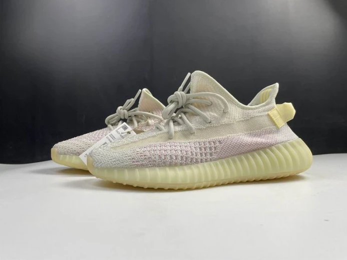 WellDesigned ADIDAS YEEZY BOOST 350 V2 GY 316