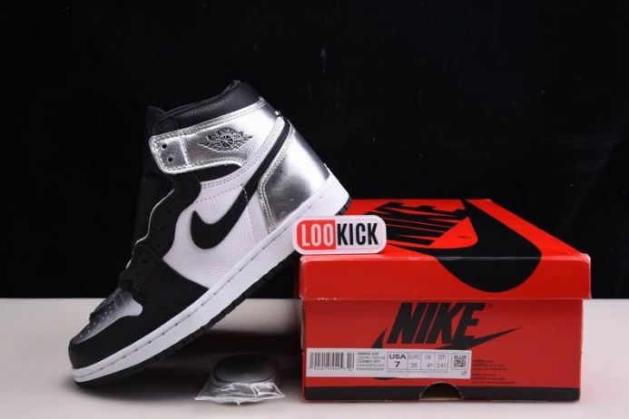 WellDesigned AIR JORDAN 1 HIGH OG WMNS SILVER TOE CD0461- 835