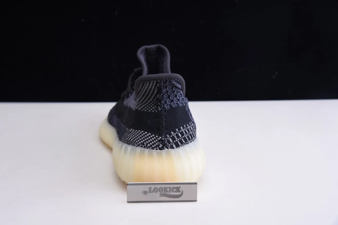 WellDesigned Adidas Yeezy Boost 350 V2 Asriel FZ 451
