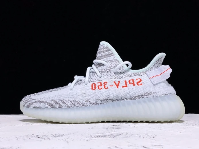 WellDesigned Adidas Yeezy Boost 350 V2 Blue Tint B 326