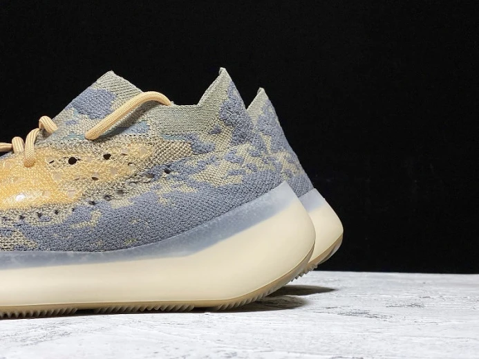 WellDesigned Adidas Yeezy Boost 380 Mist FX 321