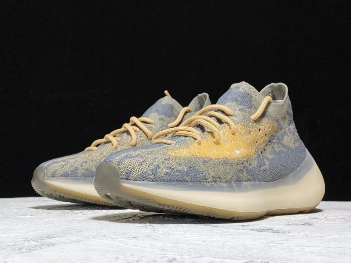 WellDesigned Adidas Yeezy Boost 380 Mist FX 321