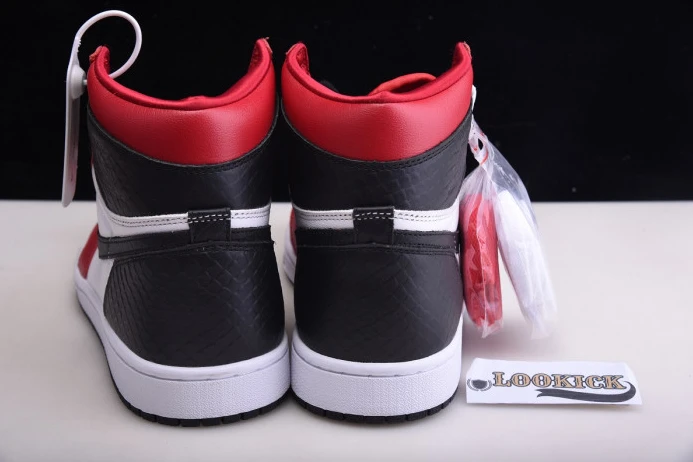 WellDesigned Air Jordan 1 High OG WMNS Satin Snake CD0461- 858
