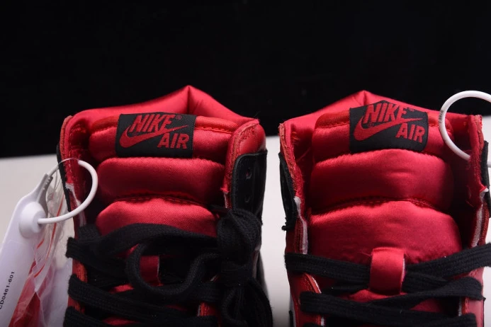 WellDesigned Air Jordan 1 High OG WMNS Satin Snake CD0461- 858