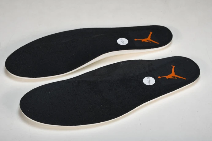 WellDesigned Air Jordan 3 "Fear Pack" CT8532- 533