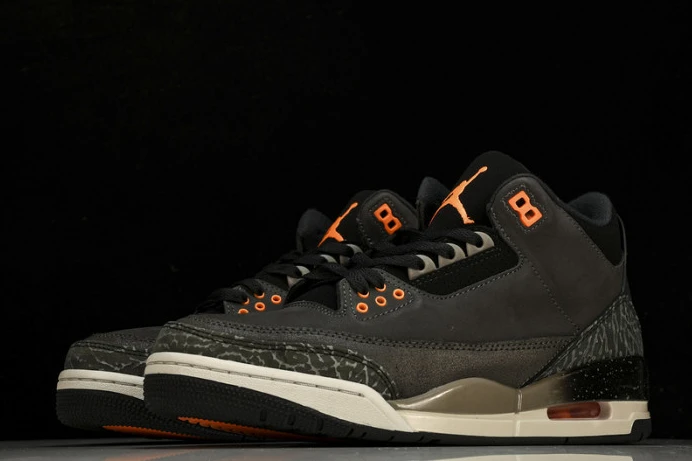WellDesigned Air Jordan 3 "Fear Pack" CT8532- 533
