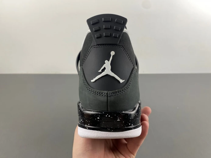 WellDesigned Air Jordan 4 Fear FQ8138- 547