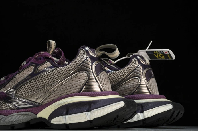 WellDesigned BLCG 3XL SNEAKER 734731 W3XL5 2745