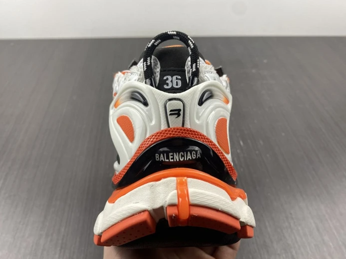 WellDesigned BLCG RUNNER SNEAKER 677402 W3RB7 2717