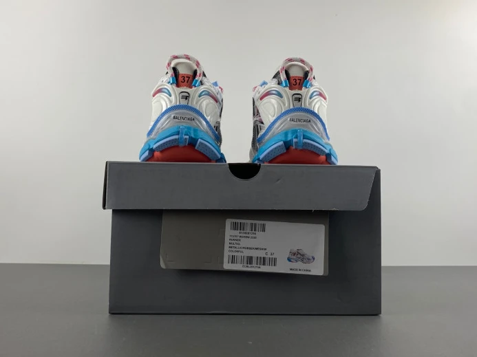 WellDesigned BLCG RUNNER SNEAKER 772767 W3RBW 2399