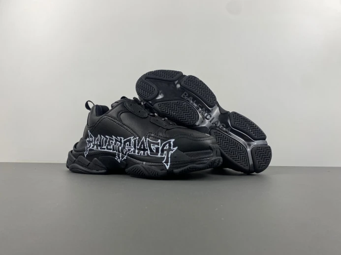 WellDesigned BLCG TRIPLE S SNEAKER 536737 W2FAY 2358