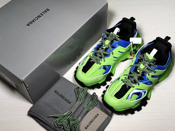 WellDesigned BLCG Track Trainers Green Blue 542023 W1GB 2645