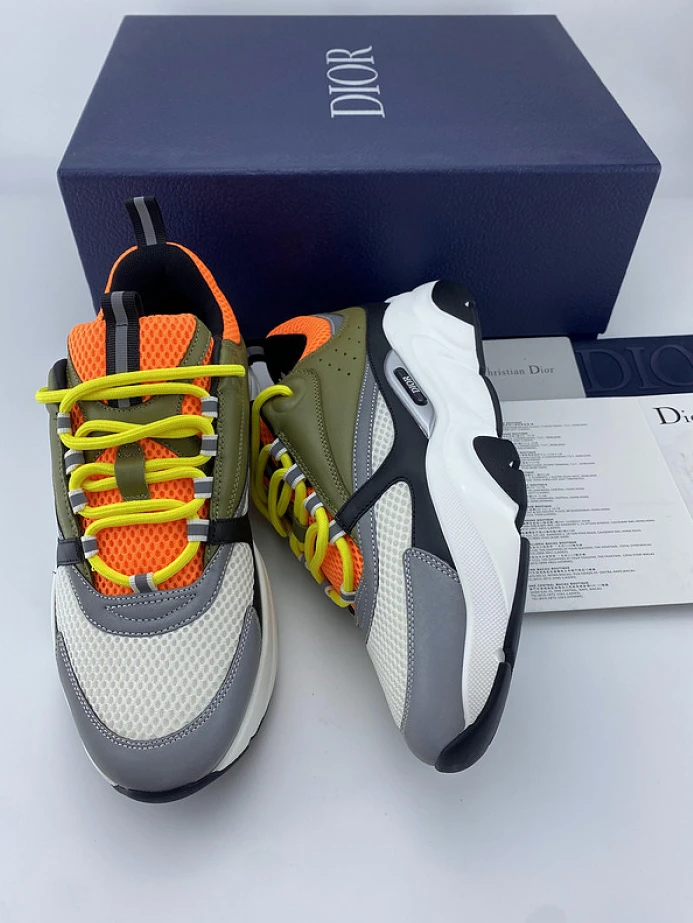 WellDesigned DR B22 SNEAKER 2791