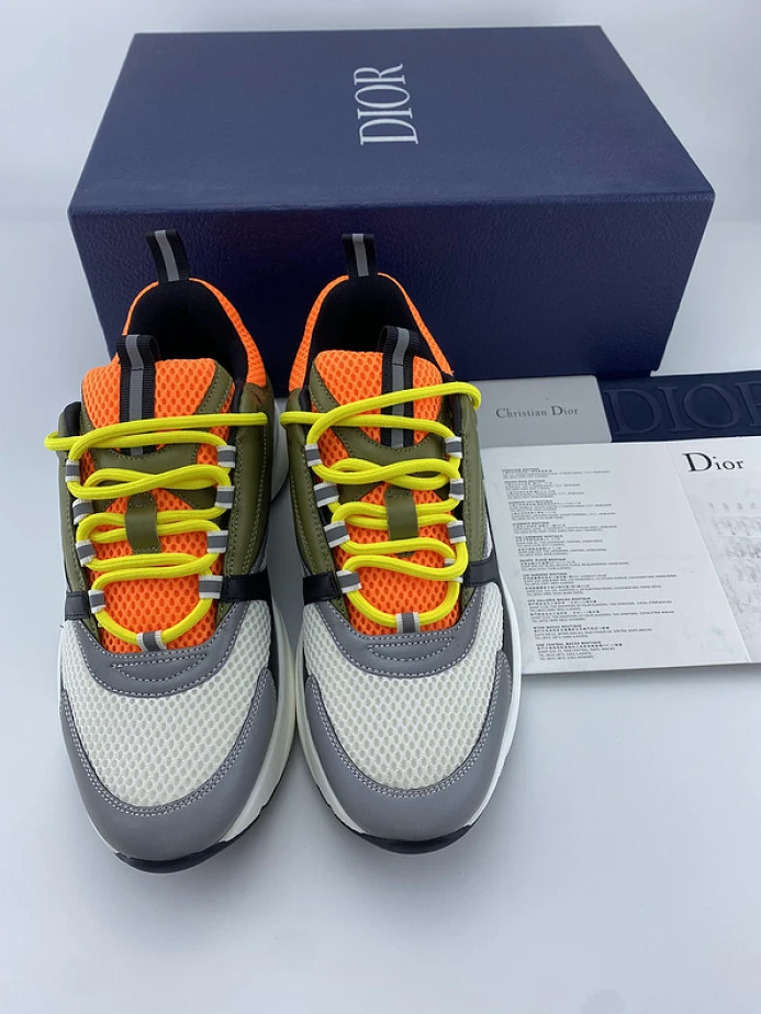WellDesigned DR B22 SNEAKER 2791