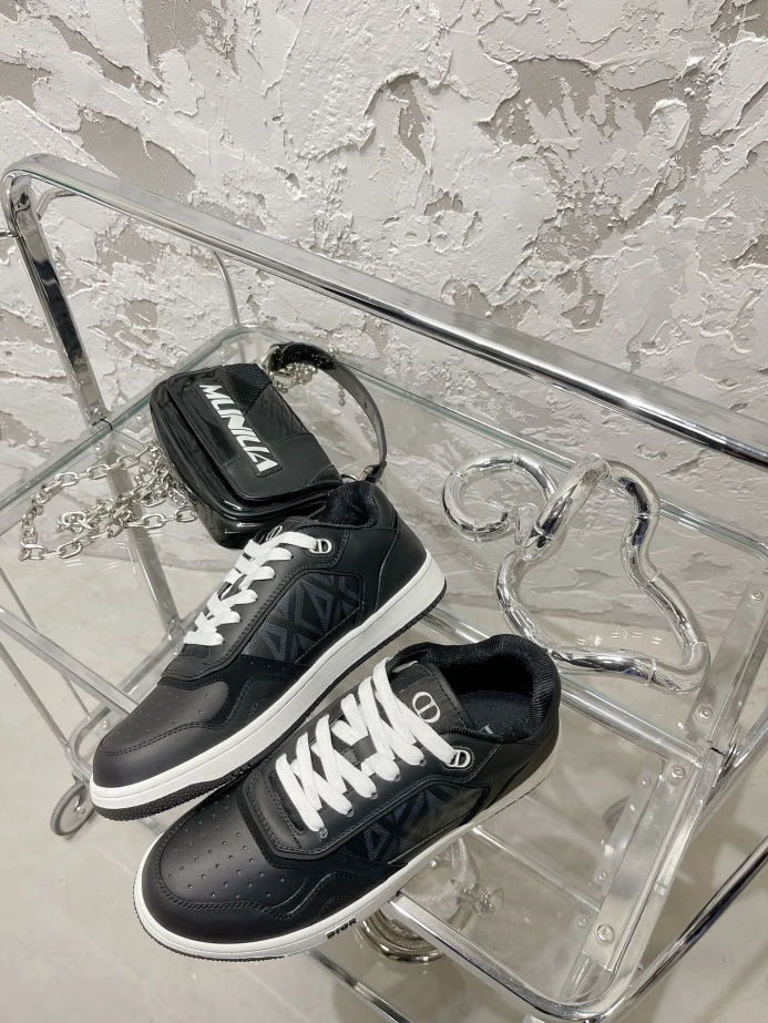 WellDesigned DR B27 SNEAKER 2795