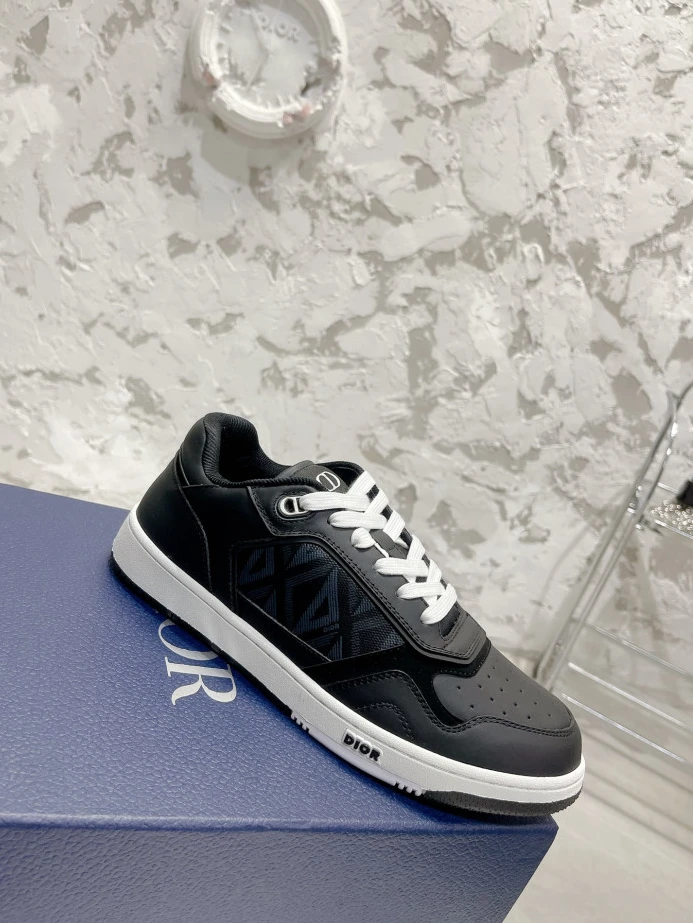 WellDesigned DR B27 SNEAKER 2795