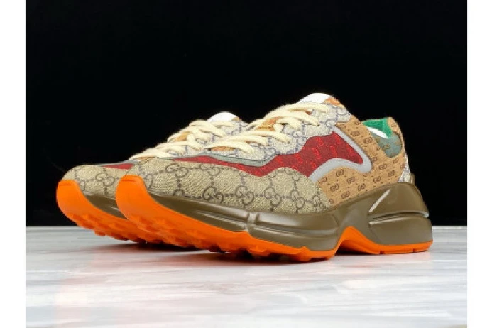 WellDesigned GUCC RHYTON VINTAGE TRAINER SNEAKER 620185 99WG0 2898