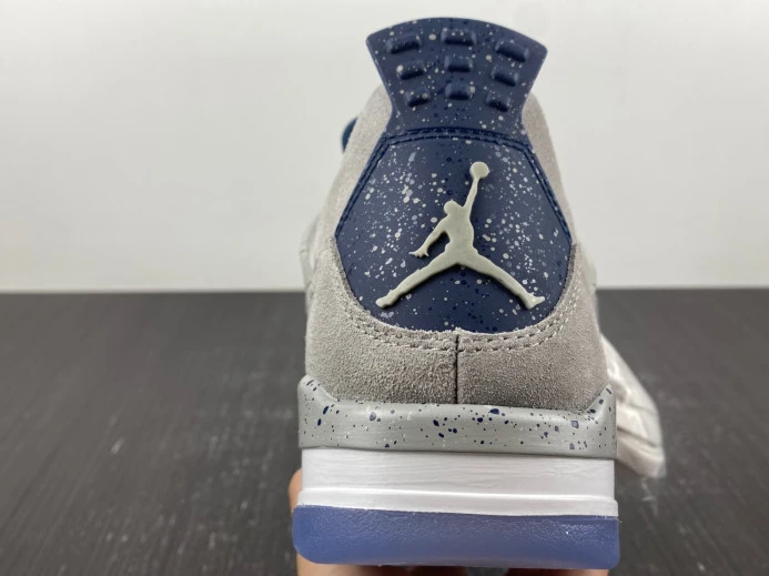 WellDesigned Jordan 4 Retro Georgetown (PE) AJ4- 985