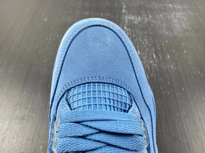 WellDesigned Jordan 4 Retro UNC (PE) HO12MNJDLS 988