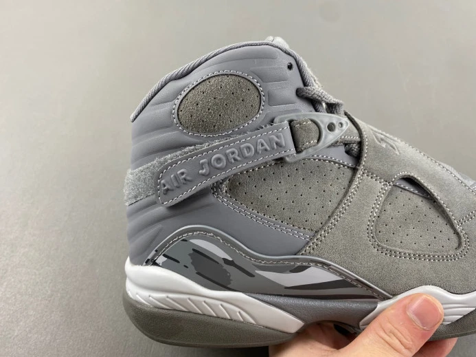 WellDesigned Jordan 8 Retro Cool Grey 305381- 623