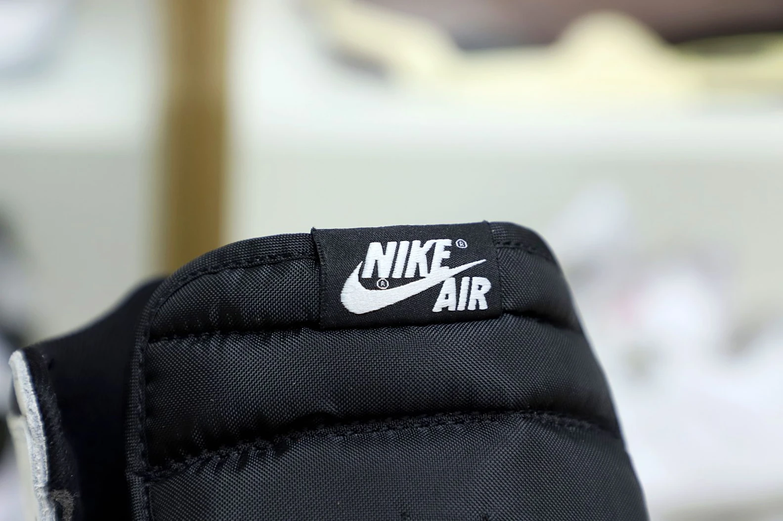 WellDesigned Kimikick Air Jordan 1 Retro High OG  Shadow 2. 1965