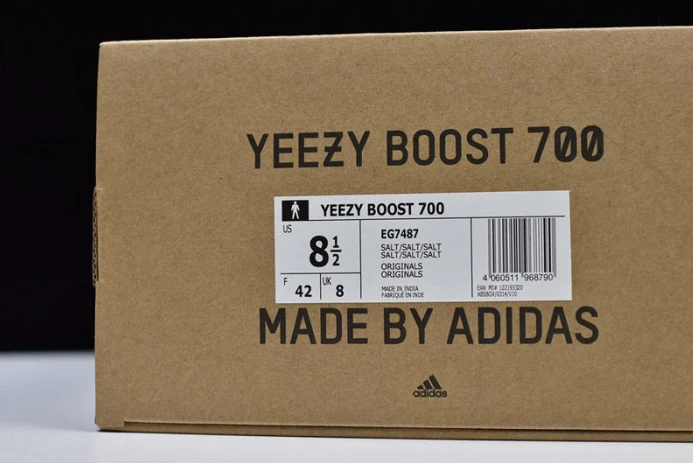 WellDesigned ad*s yeezy boost 700 salt eg 275