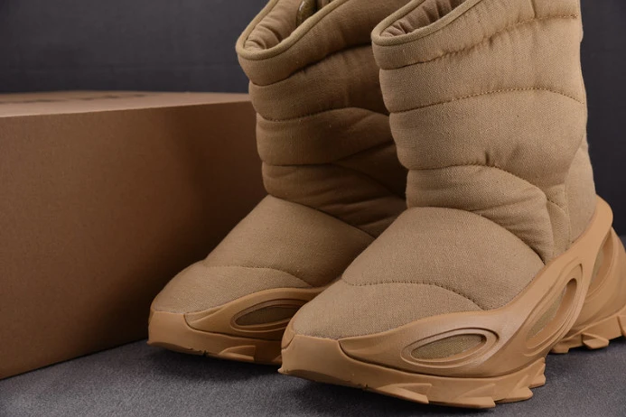 WellDesigned ad*s yeezy nsltd boot khaki gx 210